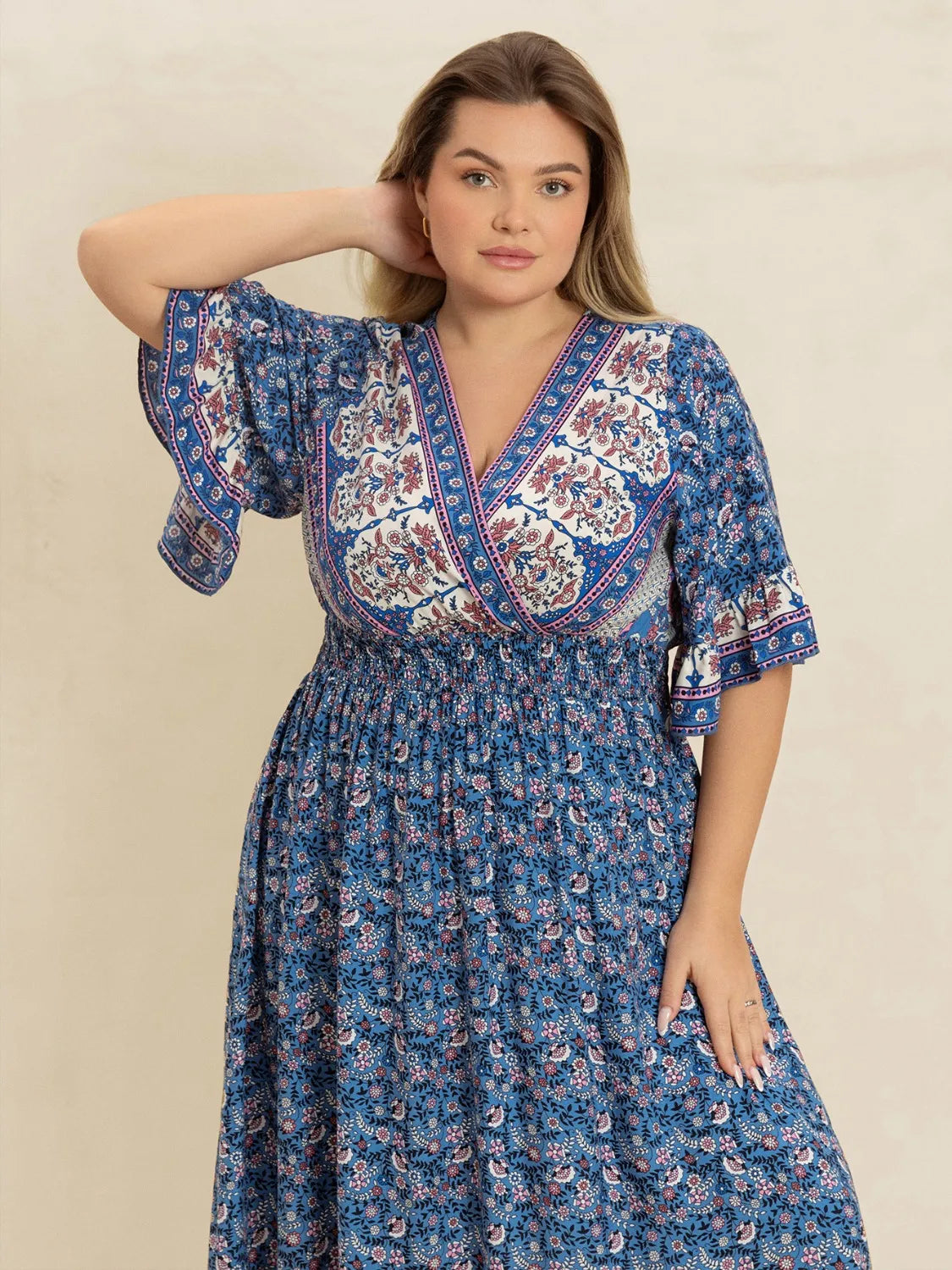 🌸 Vestido Largo con Volantes y Fruncidos – Romanticismo en cada detalle