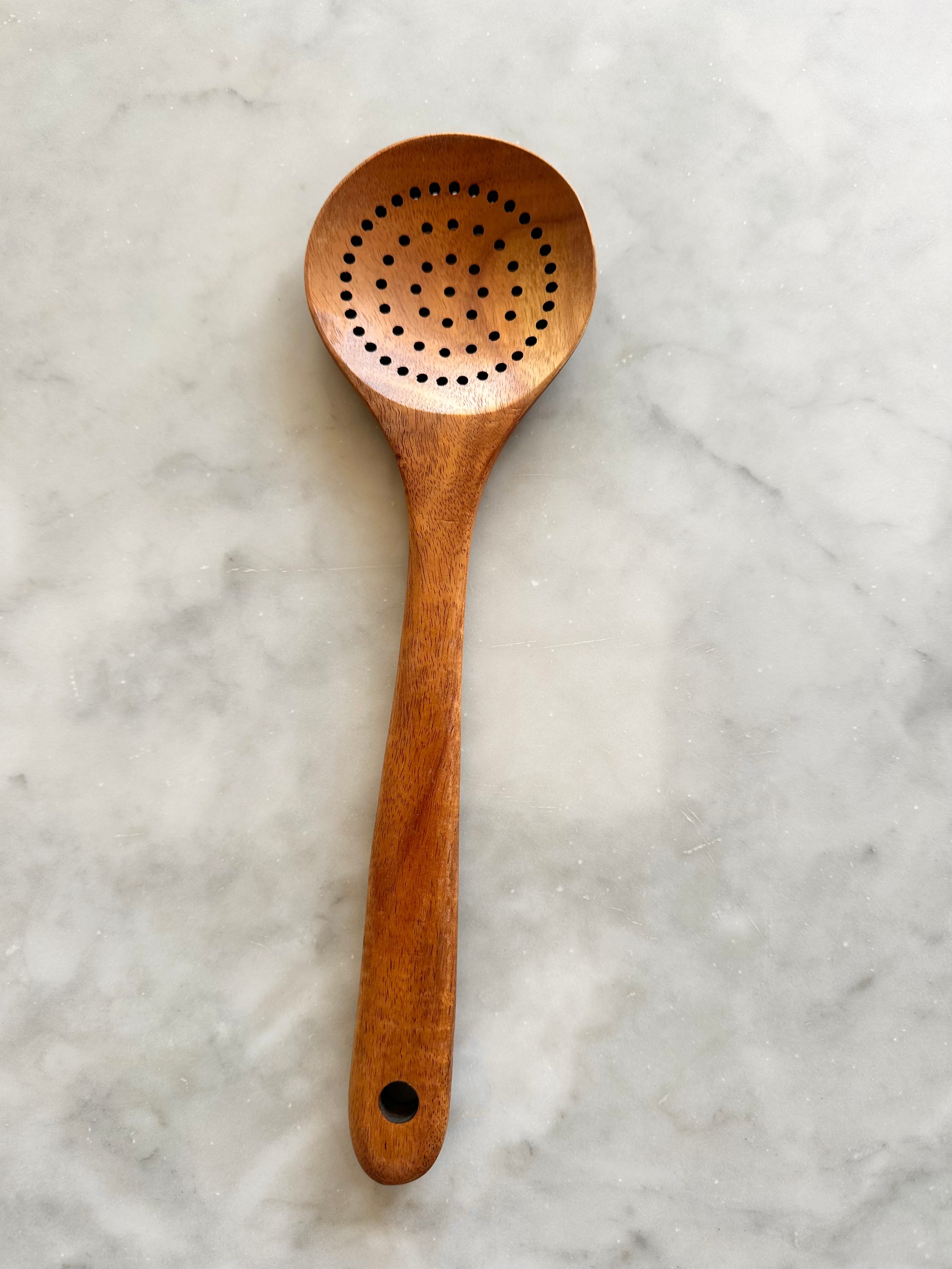 Set de Utensilios de Madera de Teca – 4 Piezas Funcionales y Elegantes