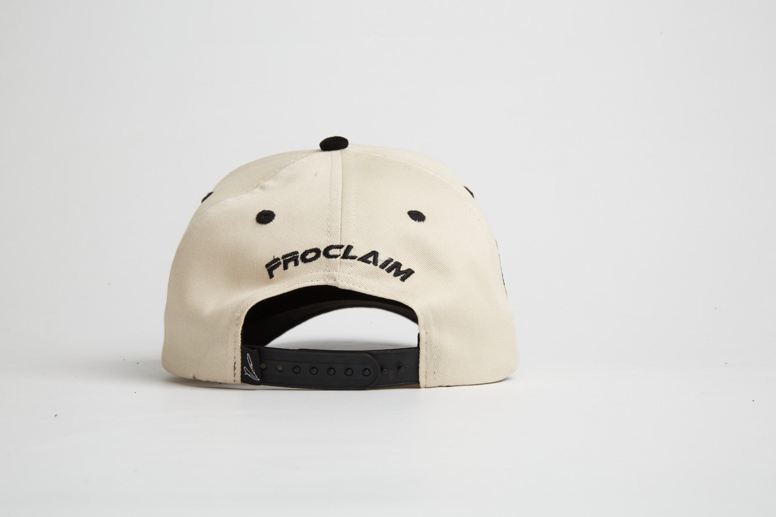 God’s Work – Gorra Signature Series con Visera Cadillac Suede