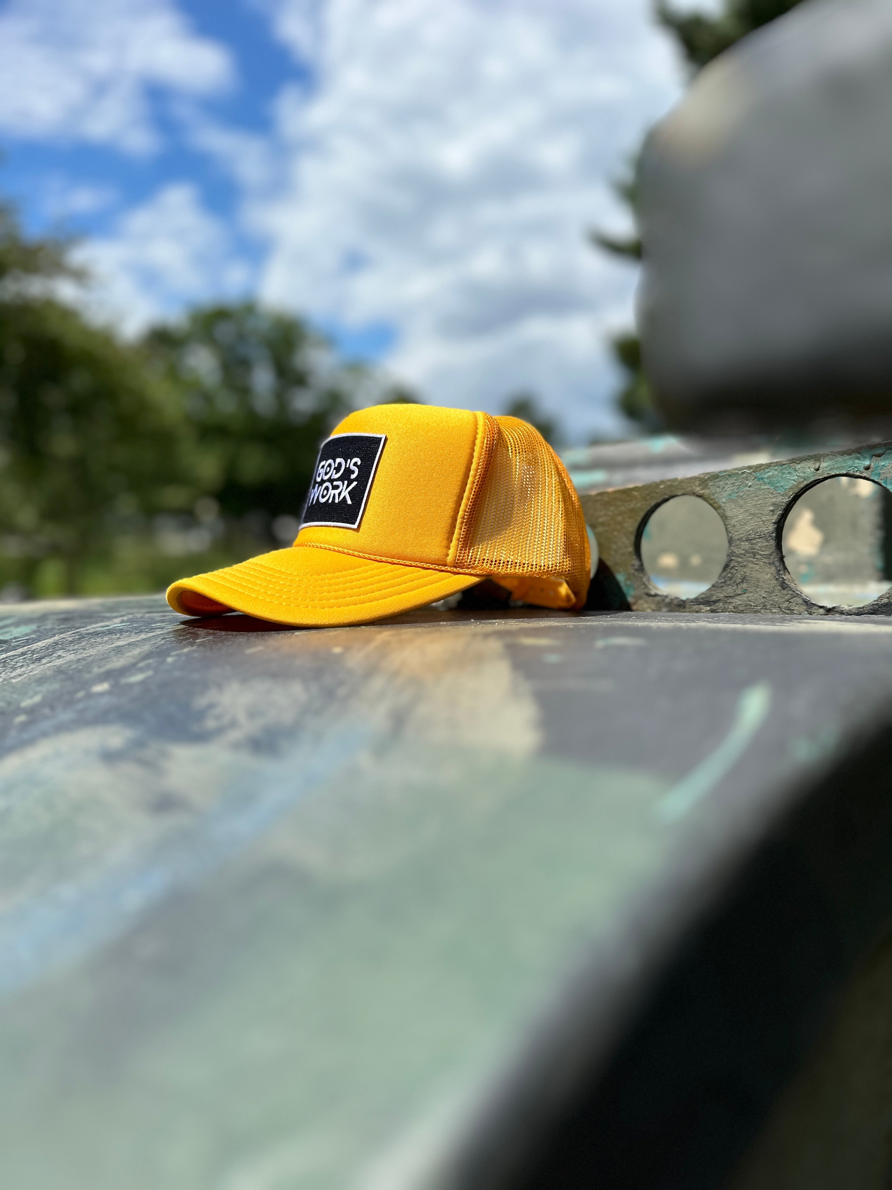 GOD’S WORK – Snapback Espuma y Malla (Varios Colores)