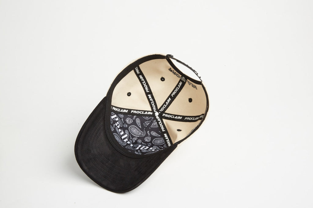 God’s Work – Gorra Signature Series con Visera Cadillac Suede