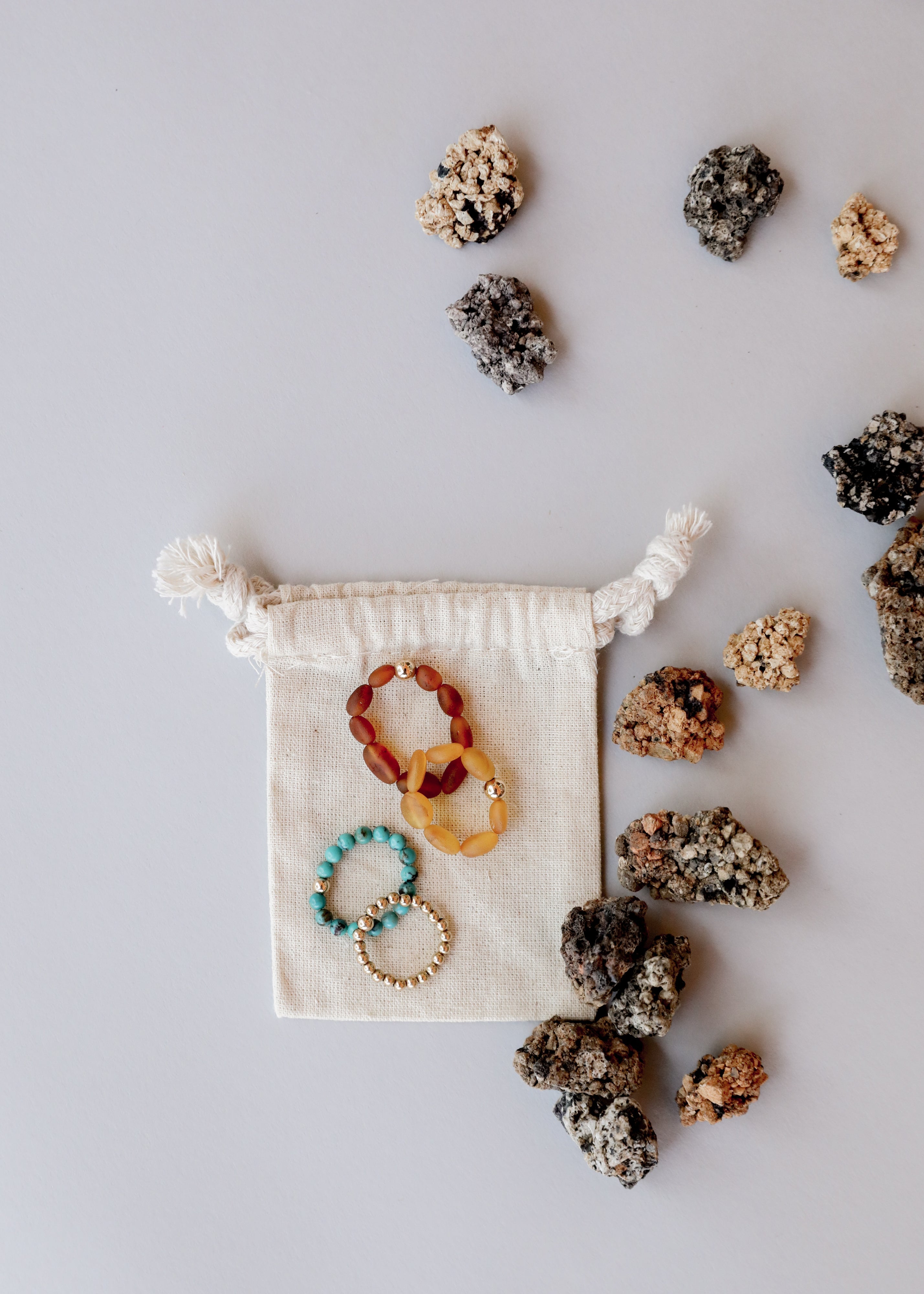 Luz Dorada | Ámbar Báltico + Oro Artesanal