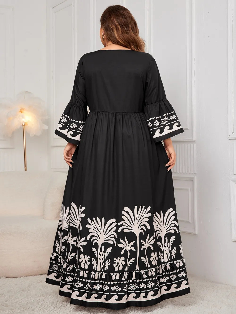 Vestido Maxi Plus Size con Estampado y Escote en V – Manga Larga y Estilo Fluido