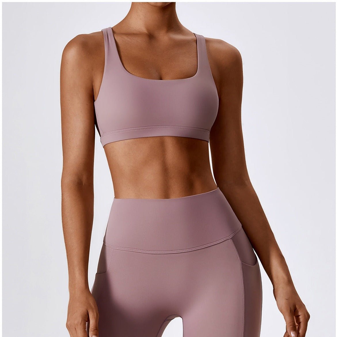 Marni Open Back Top — Control al Frente, Estilo Atrás