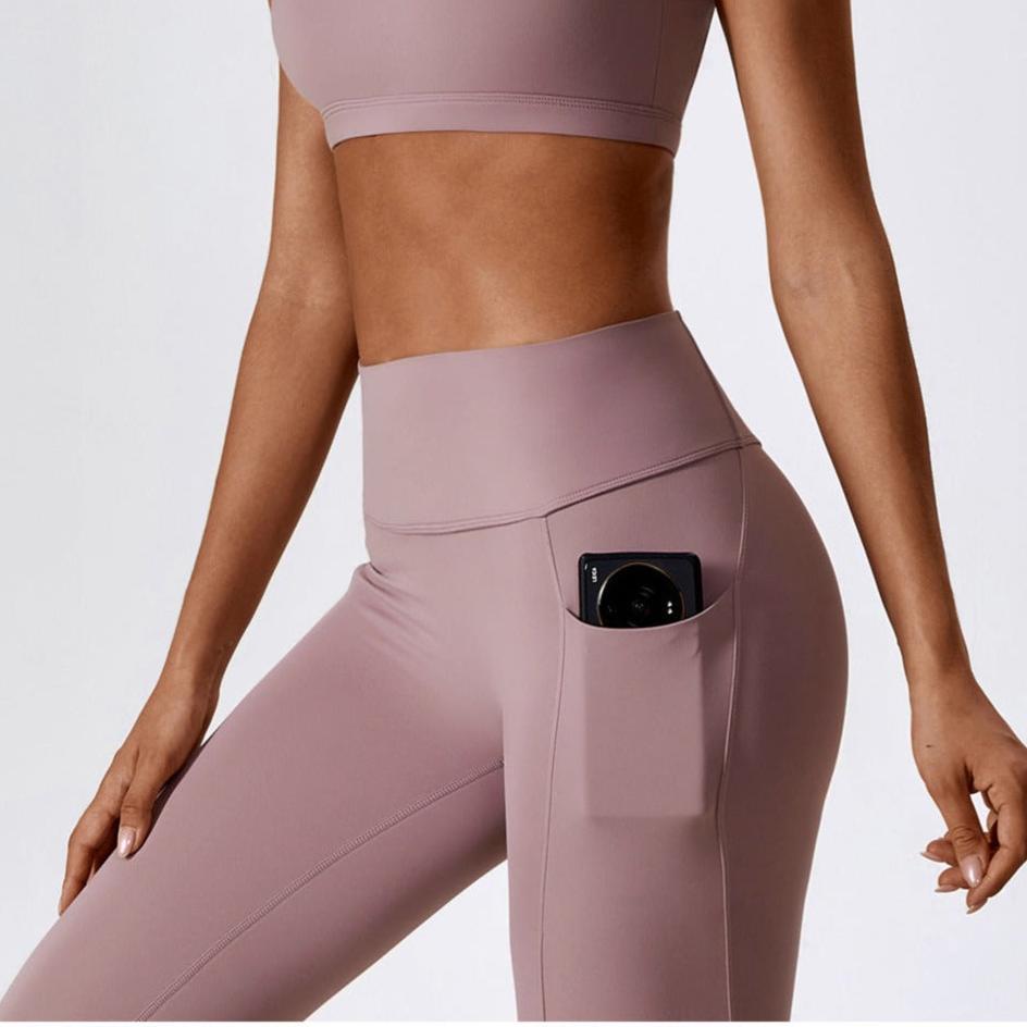 Leggings Marni con Bolsillo — Realza tus Curvas con Comodidad Total Marni Pocket Leggings – Sculpted Comfort, All Day Long