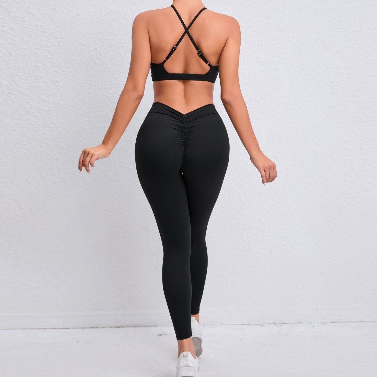 V Back Leggings — De la Cintura Pa’ Bajo, Todo es Poder