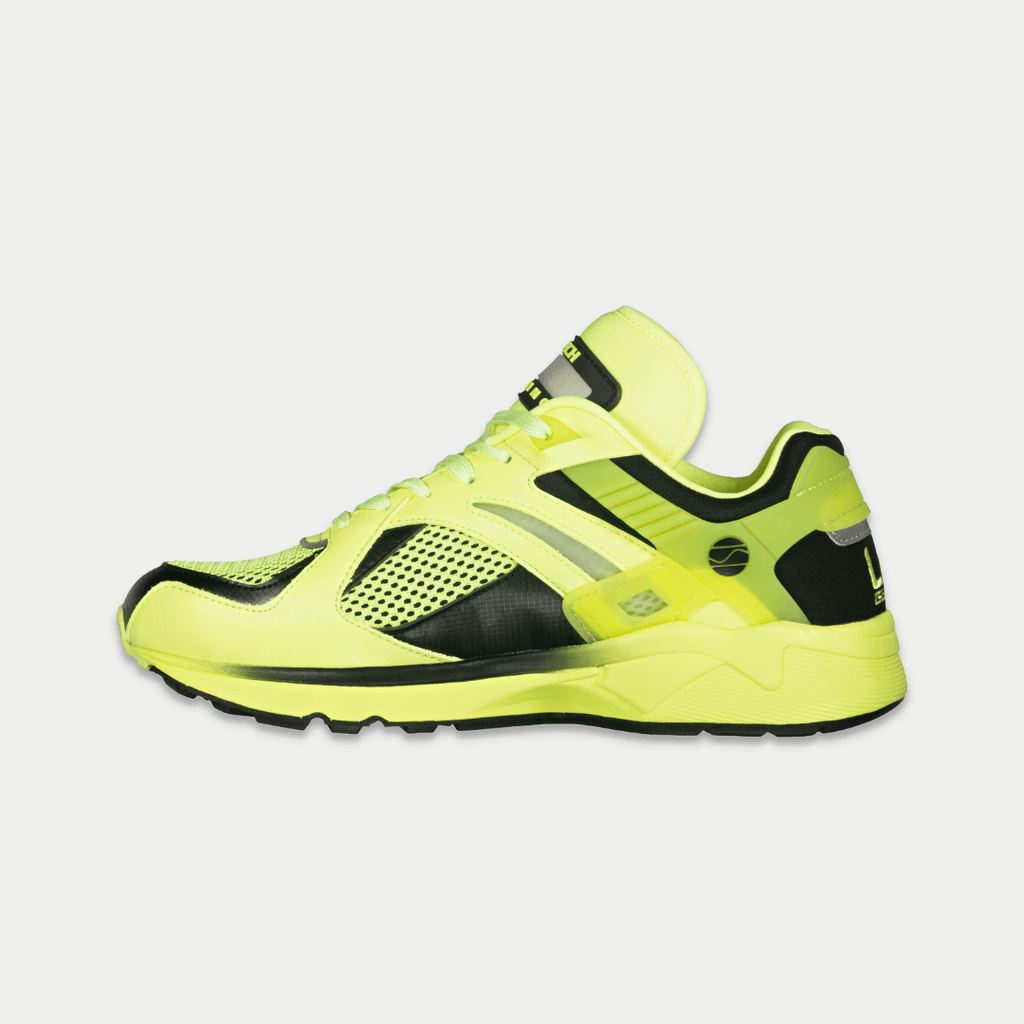 enis LA Gear Catapult LED — Retro con Flow y Luz Pa’ la Isla